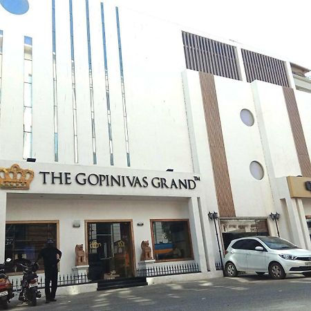 The Gopinivas Grand Hotel Канякумари Екстериор снимка